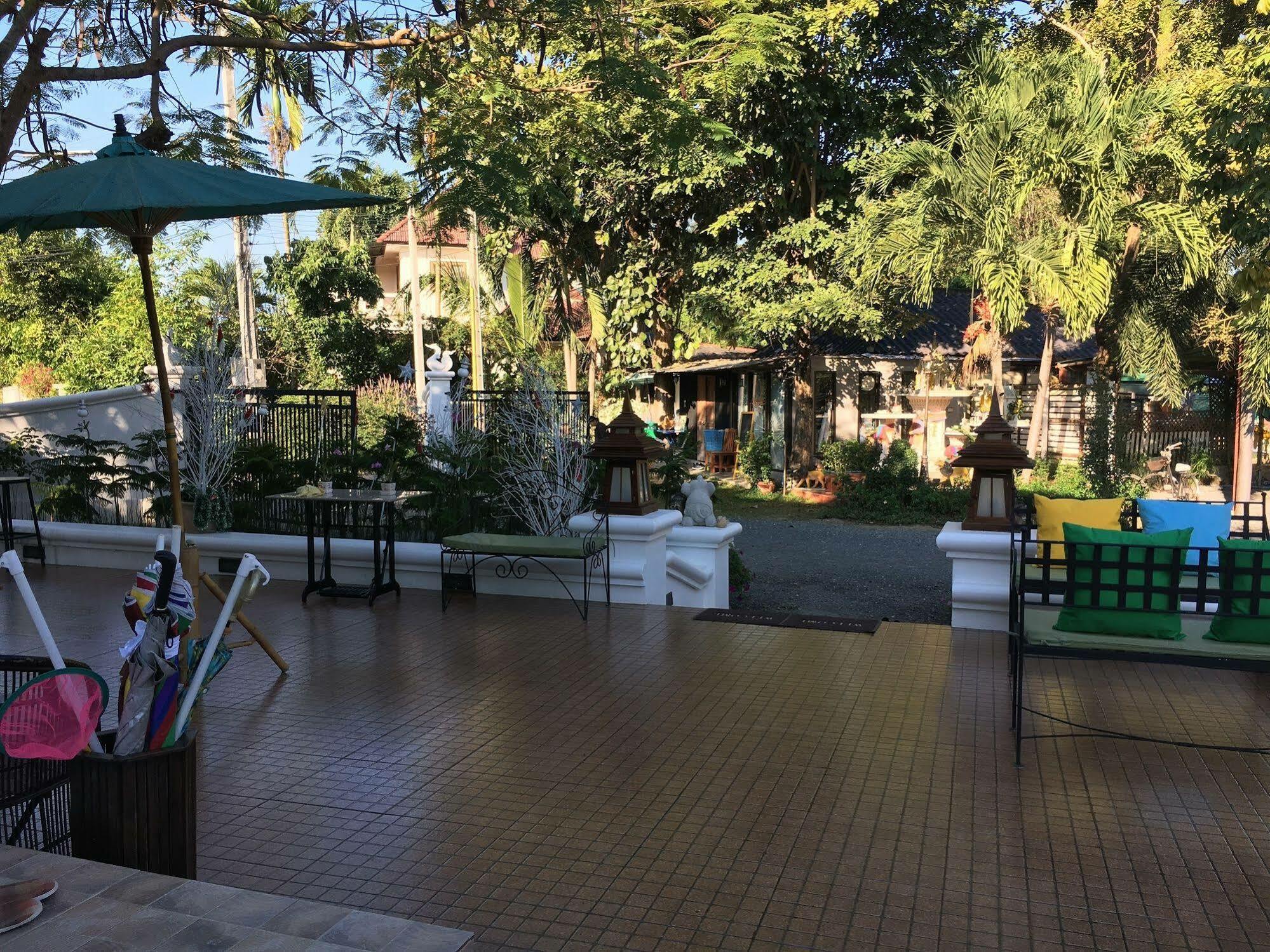 Radateeree Resort Chiang Mai Esterno foto