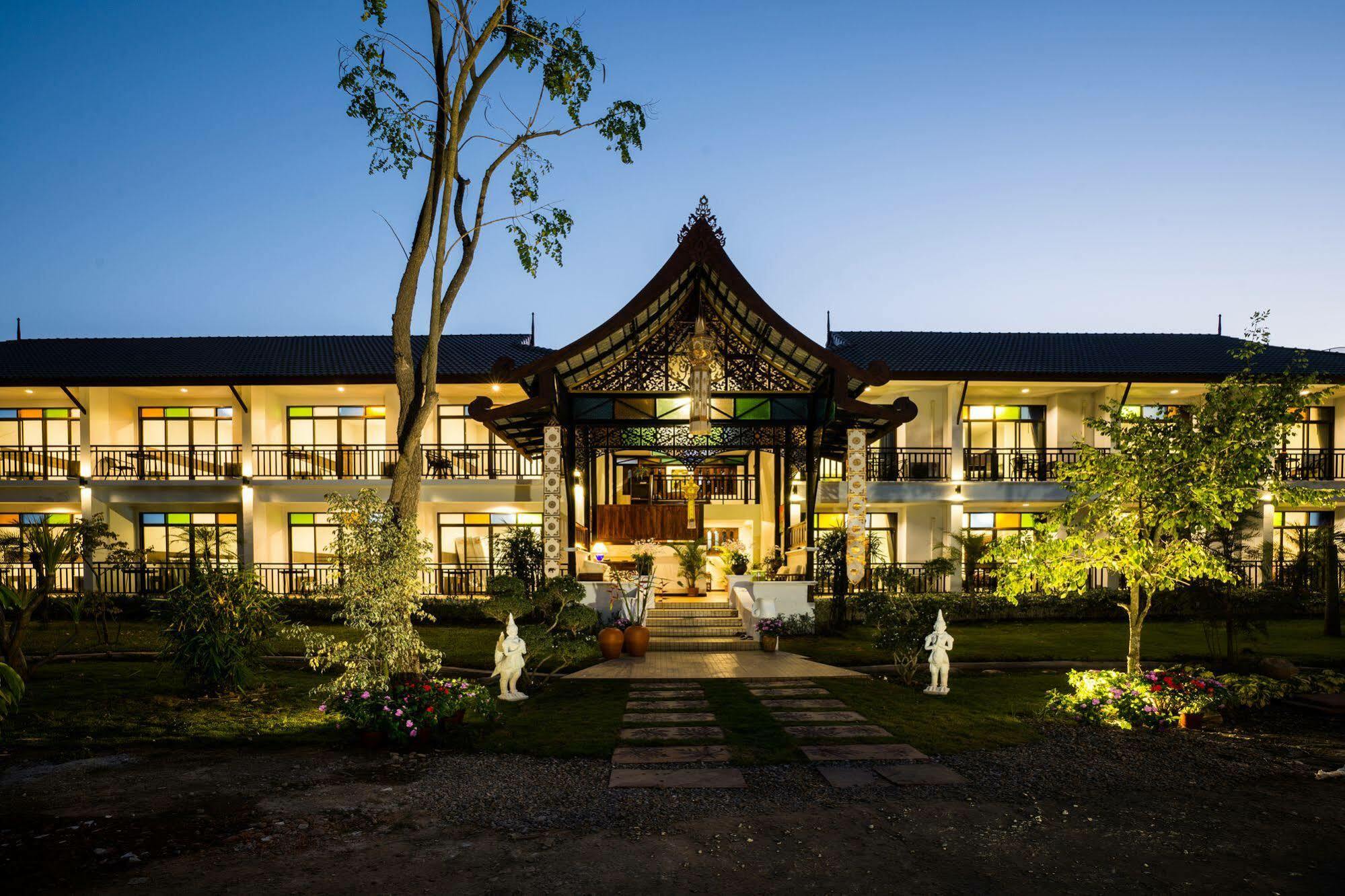Radateeree Resort Chiang Mai Esterno foto